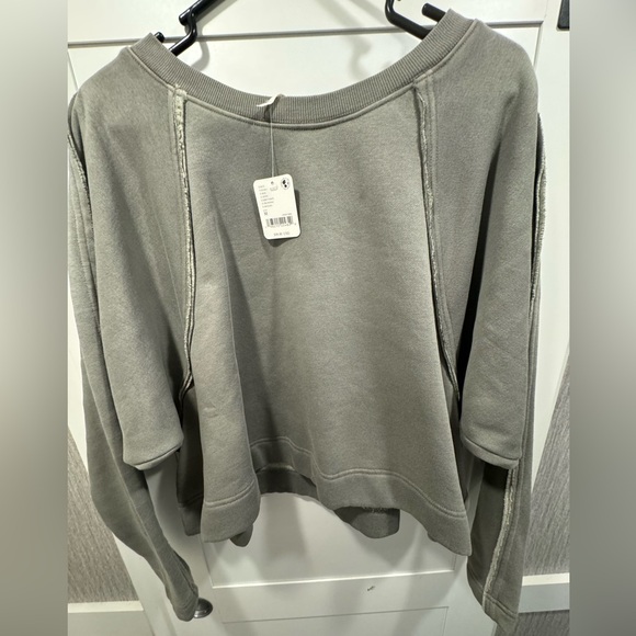 NWT Free People Francis Pullover in Aven, Size Medium - Picture 7 of 8